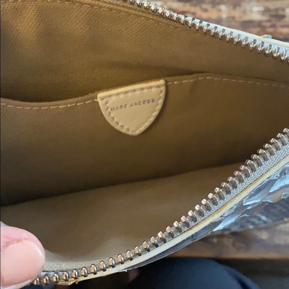 MARC JACOBS clutch - Picture 8 of 11